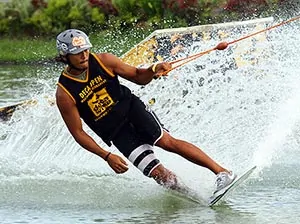 wakeskating Davao